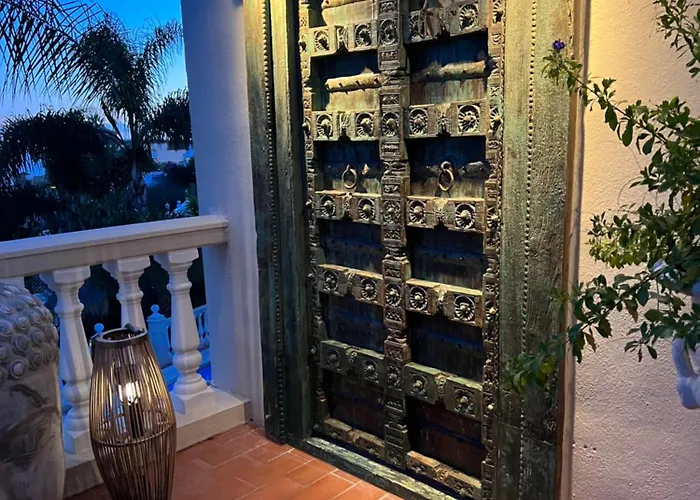 Luxury B&B Villa Tauro